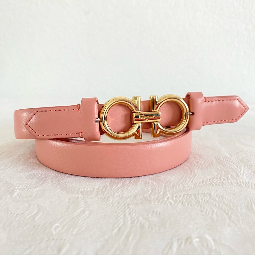 Salvatore Ferragamo pink Gancini leather belt